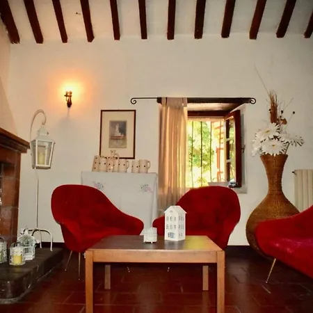 Ferienhaus Mit Privatpool Fuer 6 Personen Ca 400 M In Morra, Trasimenischer See Casa vacanze *