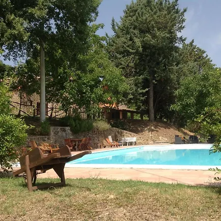 Ferienhaus Mit Privatpool Fuer 6 Personen Ca 400 M In Morra, Trasimenischer See Prázdninový dům *